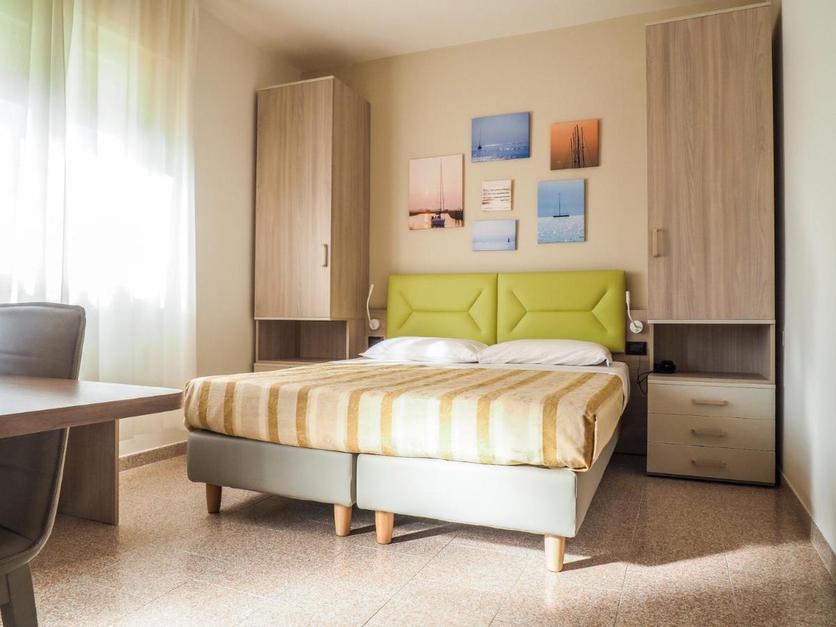 Hotel Angelo Каорле Экстерьер фото