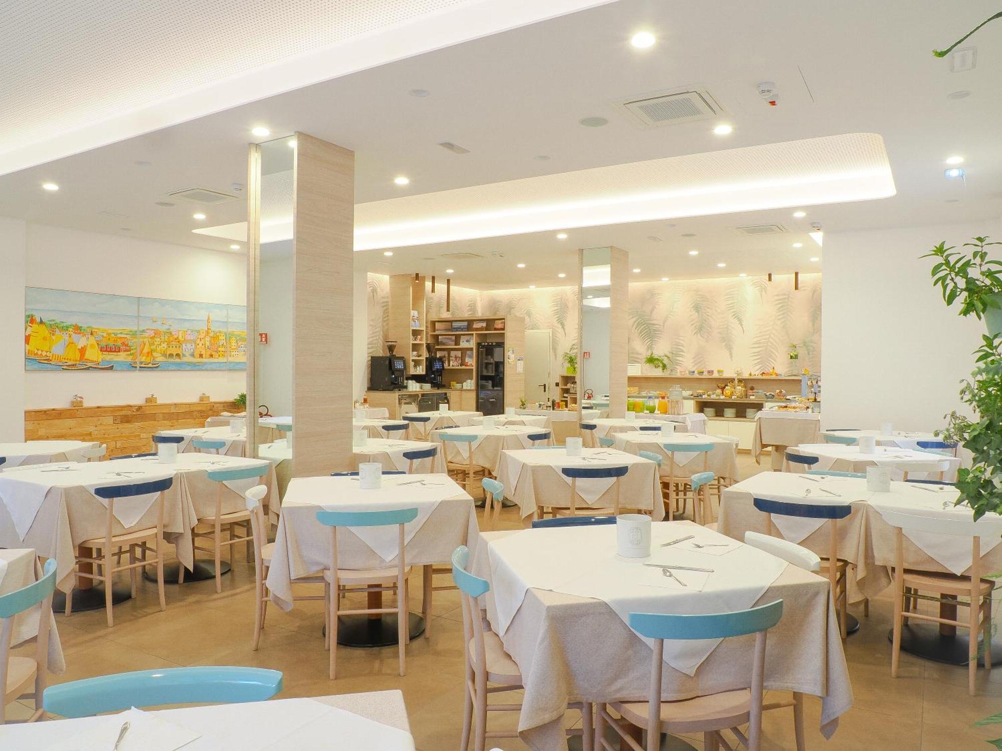 Hotel Angelo Каорле Экстерьер фото