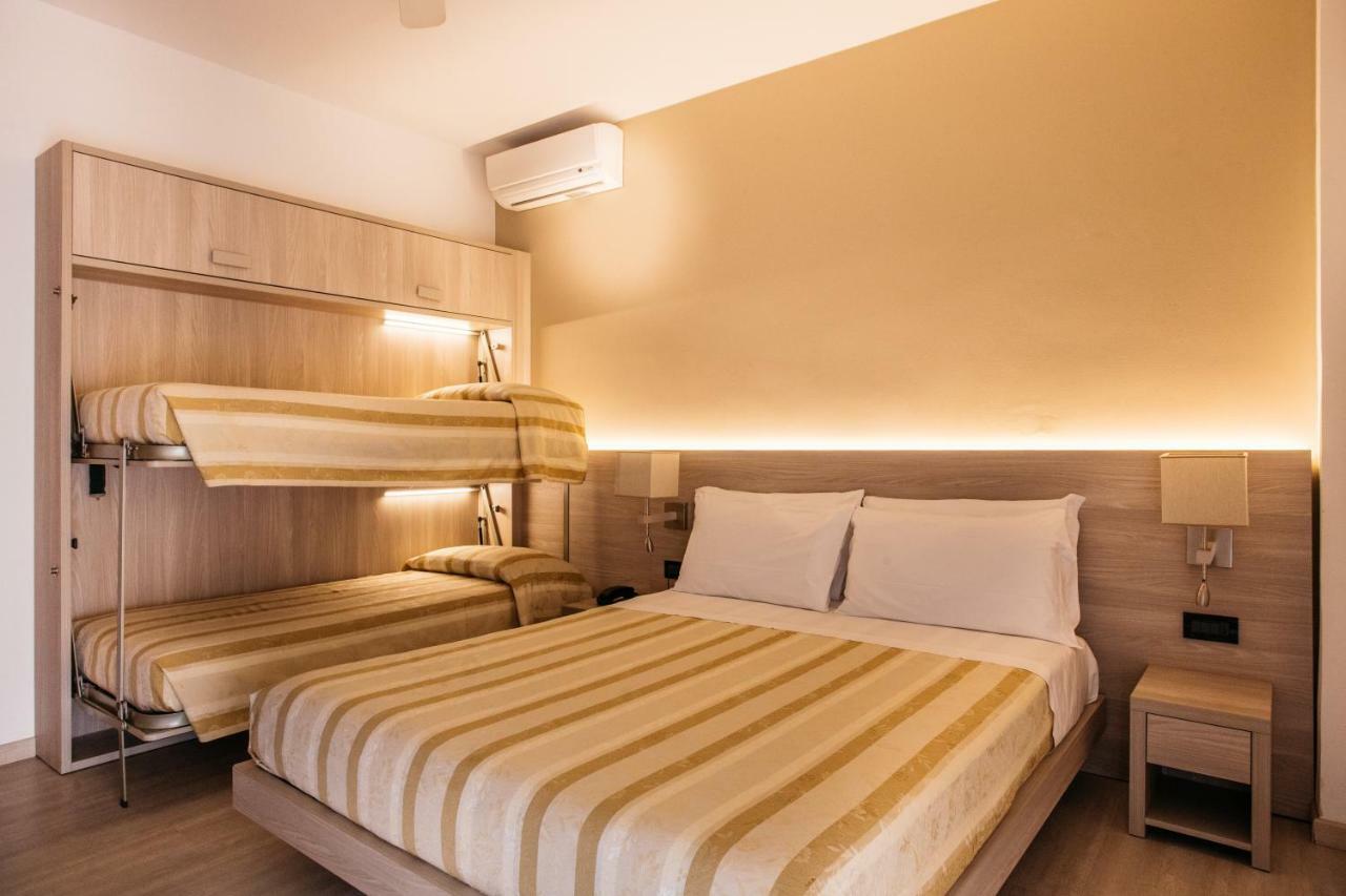 Hotel Angelo Каорле Экстерьер фото